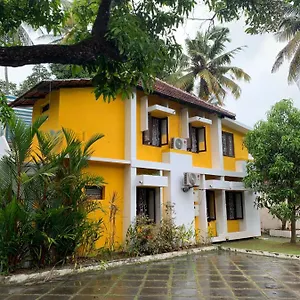 Mother's , Kochi Inde